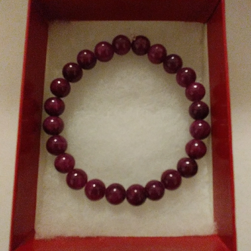 Violet Mountain Jade Stone Bracelet - Picture 2 of 8